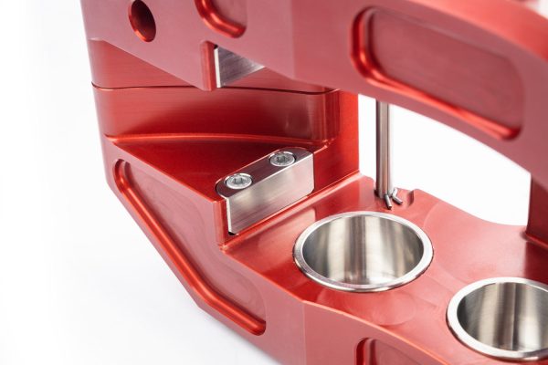 Landcruiser 200 (M14 mounting bracket)16-21 Stage-1: 6 Piston Caliper & 14.6   1-Piece Rotor Red For Cheap